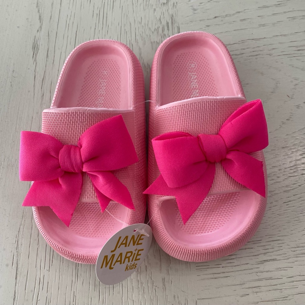 Anne Marie Girl’s Light Pink Slide Summer Sandals Pool Shoes Hot Pink Bow Medium